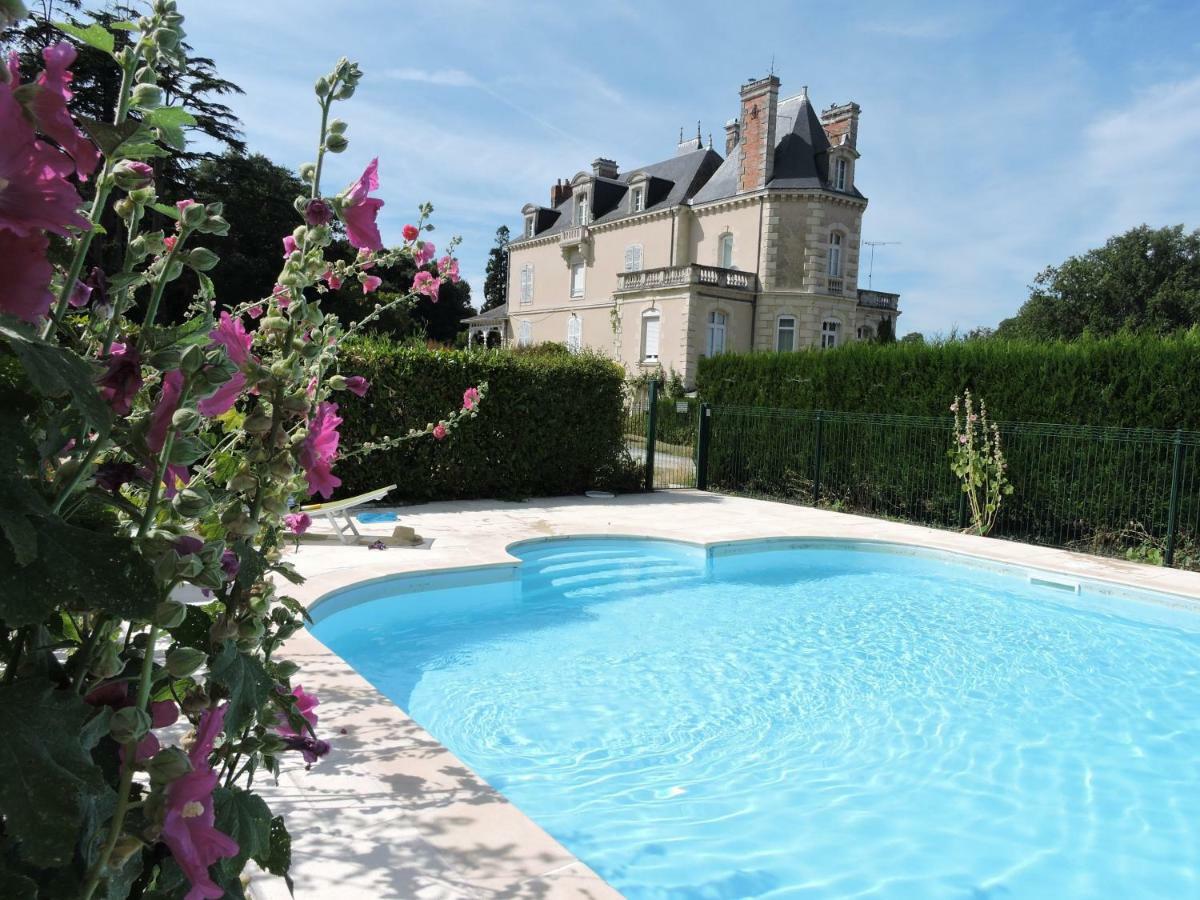 Chateau Vary Jarze Exterior photo